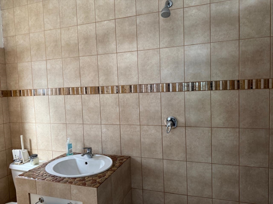4 Bedroom Property for Sale in Stilbaai Wes Western Cape